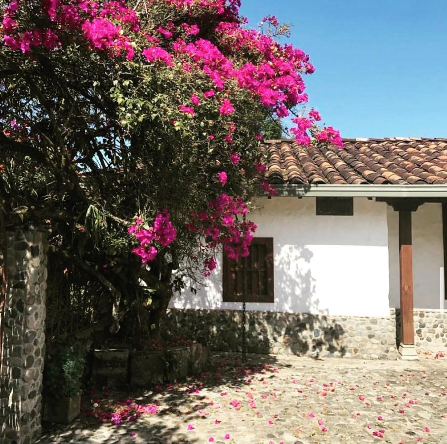 Casa Santamaria Campestre Hotel
